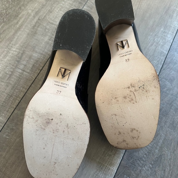 Tamara Mellon RARE black and white wood heel loafers - Picture 5 of 5